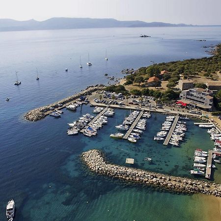 Готель Le Golfe Порто-Полло Екстер'єр фото